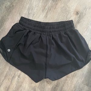 hotty hots size 4 2.5”